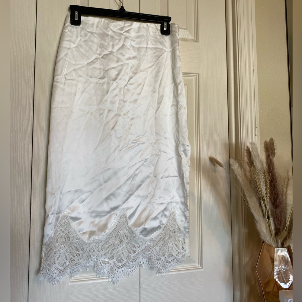Silky white slip skirt with lace detail !